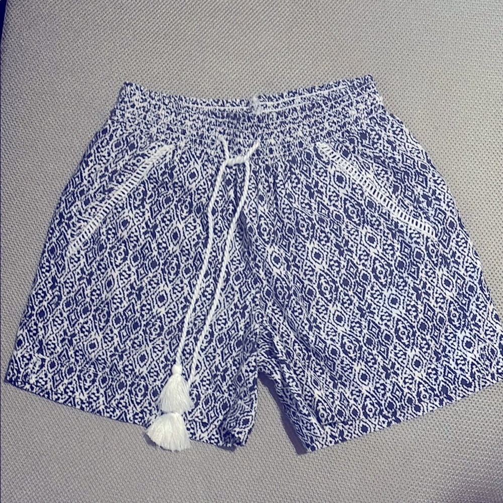 Briggs New York High Waist Blue and White Shorts